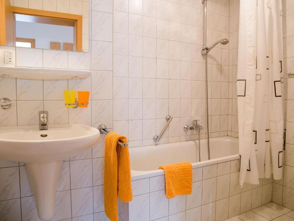 Gaestehaus St. Martin Sipplingen Zewnętrze zdjęcie